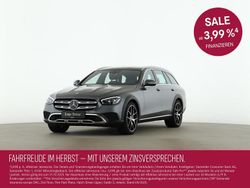 Grau Gebraucht 2023 Mercedes E400 Avantgarde Kombi | 57.180 € (Teuer)