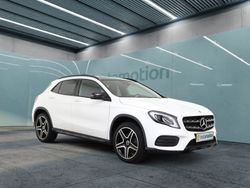 Weiß Gebraucht 2019 Mercedes GLA220 AMG line SUV | 26.800 € (Etwas zu teuer)