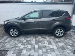 Grau Gebraucht 2018 Ford Kuga Cool & Connect SUV | 12.500 € (Fairer Preis)