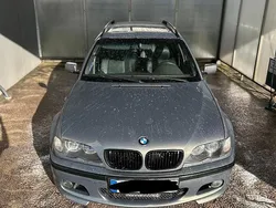 Grau Gebraucht 2003 BMW 330 Shadowline Kombi | 3.300 €