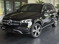 Schwarz Gebraucht 2020 Mercedes GLE300 AMG line SUV | 53.390 € (Etwas zu teuer)