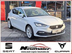 Weiß Gebraucht 2024 Seat Leon Style Limousine | 31.750 € (Teuer)