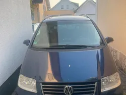 Blau Gebraucht 2005 VW Sharan Van / Kleinbus | 3.199 € (Etwas zu teuer)