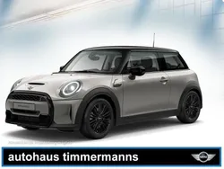 melting silver iii (metallic) Gebraucht 2024 Mini Cooper S Kleinwagen | 29.930 € (Fairer Preis)