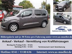 Schwarz Gebraucht 2019 Opel Combo Life Van / Kleinbus | 12.950 € (Fairer Preis)