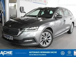 Grau Gebraucht 2023 Skoda Octavia Ambition Kombi | 22.980 € (Fairer Preis)