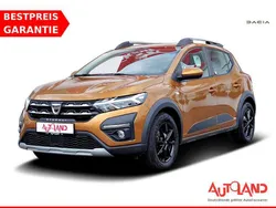 Orange Gebraucht 2021 Dacia Sandero Stepway Kleinwagen | 15.990 € (Etwas zu teuer)