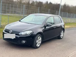 Schwarz Gebraucht 2011 VW Golf VI Comfortline Kombi | 5.900 € (Etwas zu teuer)
