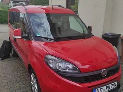 Rot Gebraucht 2018 Fiat Doblò Lounge Van / Kleinbus | 9.450 € (Guter Preis)