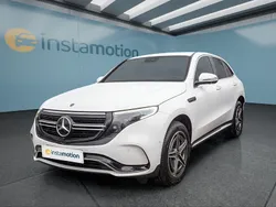 Weiß Gebraucht 2022 Mercedes EQC400 SUV | 39.849 € (Guter Preis)
