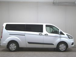 Weiss Gebraucht 2019 Ford Transit Custom Trend Kombi | 14.950 € (Etwas zu teuer)