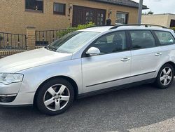 Silber Gebraucht 2010 VW Passat Kombi | 2.700 € (Guter Preis)