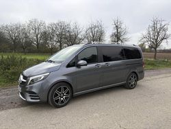 Grau Gebraucht 2020 Mercedes V300 AMG Van / Kleinbus | 49.100 € (Etwas zu teuer)