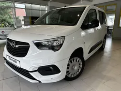 Jade weiss/arktis weiss Gebraucht 2021 Opel Combo Life Elegance Van / Kleinbus | 23.790 € (Fairer Preis)