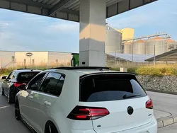Weiß Gebraucht 2017 VW Golf VII R Limousine | 33.500 €