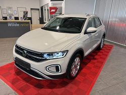 Grau Gebraucht 2024 VW T-Roc Style SUV | 26.600 € (Guter Preis)