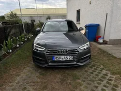 Grau Gebraucht 2017 Audi A4 Sport Kombi | 23.000 € (Fairer Preis)