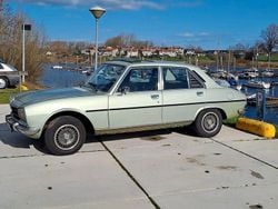 Grau Gebraucht 1979 Peugeot 504 Limousine | 15.900 €