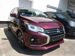 Rot Gebraucht 2021 Mitsubishi Space Star Top Limousine | 13.290 € (Guter Preis)
