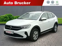 Weiss Gebraucht 2025 VW Taigo Life SUV | 23.920 € (Etwas zu teuer)