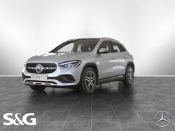Digitalweiß Gebraucht 2021 Mercedes GLA180 Progressive SUV | 30.577 € (Fairer Preis)