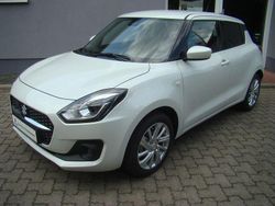 Weiss Gebraucht 2023 Suzuki Swift Comfort Kleinwagen | 17.999 € (Fairer Preis)