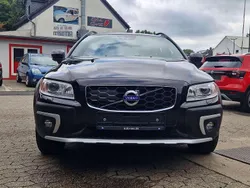Schwarz Gebraucht 2014 Volvo XC70 Summum SUV | 25.300 € (Fairer Preis)
