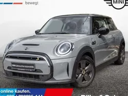 Grau Gebraucht 2022 Mini Cooper SE Classic Kleinwagen | 16.950 € (Superpreis)