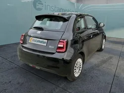 Schwarz Gebraucht 2022 Fiat 500e Action Kleinwagen | 13.399 € (Guter Preis)