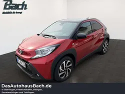 Chilli red / schwarz Gebraucht 2025 Toyota Aygo Kleinwagen | 18.300 € (Etwas zu teuer)