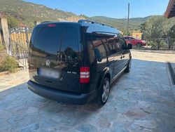 Schwarz Gebraucht 2012 VW Caddy Maxi Van / Kleinbus | 13.500 €