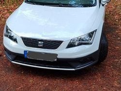 Weiß Gebraucht 2016 Seat Leon X-Perience 4Drive Kombi | 10.000 € (Guter Preis)