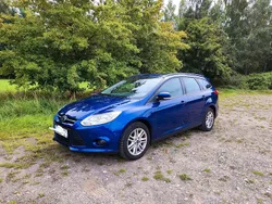 Blau Gebraucht 2014 Ford Focus SYNC Edition Kombi | 5.500 € (Guter Preis)