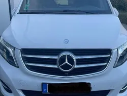 Weiß Gebraucht 2016 Mercedes V250 Avantgarde Edition Van / Kleinbus | 25.900 € (Fairer Preis)
