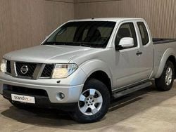 Grau Gebraucht 2008 Nissan Navara Abholung | 5.200 € (Superpreis)