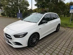 Weiß Gebraucht 2021 Mercedes B250e AMG line Van / Kleinbus | 28.500 € (Fairer Preis)