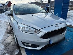 Silber Gebraucht 2018 Ford Focus Business Edition Kombi | 6.400 € (Etwas zu teuer)