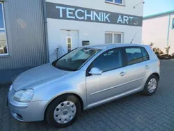 Silber Gebraucht 2005 VW Golf IV Limousine | 4.990 €
