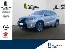 Grau Neu 2024 Suzuki Vitara Comfort SUV | 23.488 € (Fairer Preis)