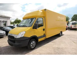 Gelb Gebraucht 2014 Iveco Daily Van | 16.660 € (Guter Preis)