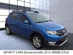 Blau Gebraucht 2015 Dacia Sandero Prestige Kleinwagen | 6.490 € (Fairer Preis)