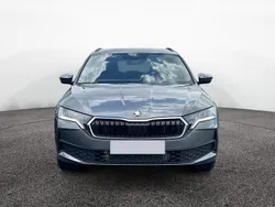 Grau Neu 2025 Skoda Octavia Essence Kombi | 29.943 € (Superpreis)