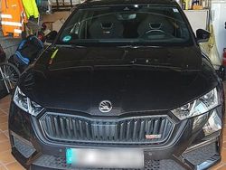 Schwarz Gebraucht 2022 Skoda Octavia RS Kombi | 26.950 € (Guter Preis)