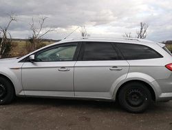 Silber Gebraucht 2009 Ford Mondeo Kombi | 4.000 € (Etwas zu teuer)