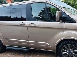 Beige Gebraucht 2020 Ford Tourneo Titanium X Van / Kleinbus | 36.500 € (Fairer Preis)
