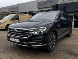 Blau Gebraucht 2019 VW Touareg SUV | 41.950 € (Guter Preis)
