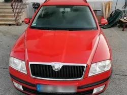 Rot Gebraucht 2007 Skoda Octavia Kombi | 1.780 € (Fairer Preis)