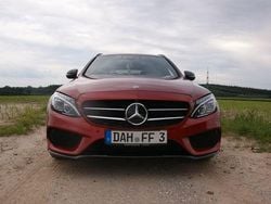 Rot Gebraucht 2018 Mercedes C250 Limousine | 20.950 € (Fairer Preis)