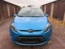 Blau Gebraucht 2010 Ford Fiesta Kleinwagen | 2.999 €
