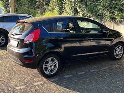 Schwarz Gebraucht 2013 Ford Fiesta SYNC Edition Kleinwagen | 4.350 € (Guter Preis)